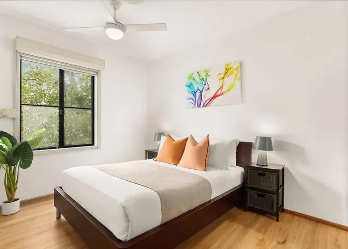 Cosy Inner City Abode - 1 Bed Woolloomooloo